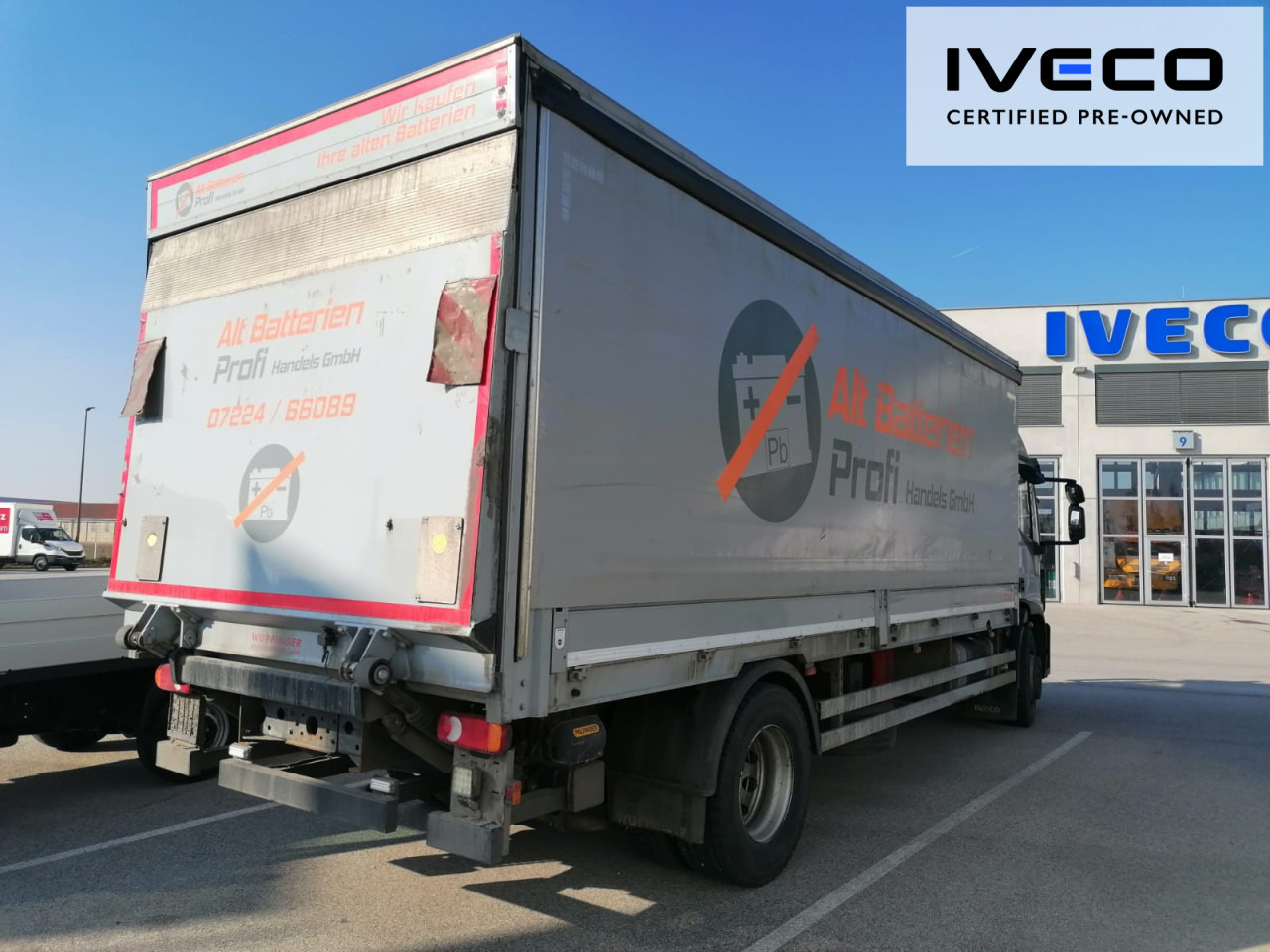 IVECO Eurocargo ML180E32/PEVI_C Euro6 Klima Luftfeder ZV - Pressukapelli kuorma-auto: kuva IVECO Eurocargo ML180E32/PEVI_C Euro6 Klima Luftfeder ZV - Pressukapelli kuorma-auto IVECO Eurocargo ML180E32/PEVI_C Euro6 Klima Luftfeder ZV - Pressukapelli kuorma-auto: kuva IVECO Eurocargo ML180E32/PEVI_C Euro6 Klima Luftfeder ZV - Pressukapelli kuorma-auto