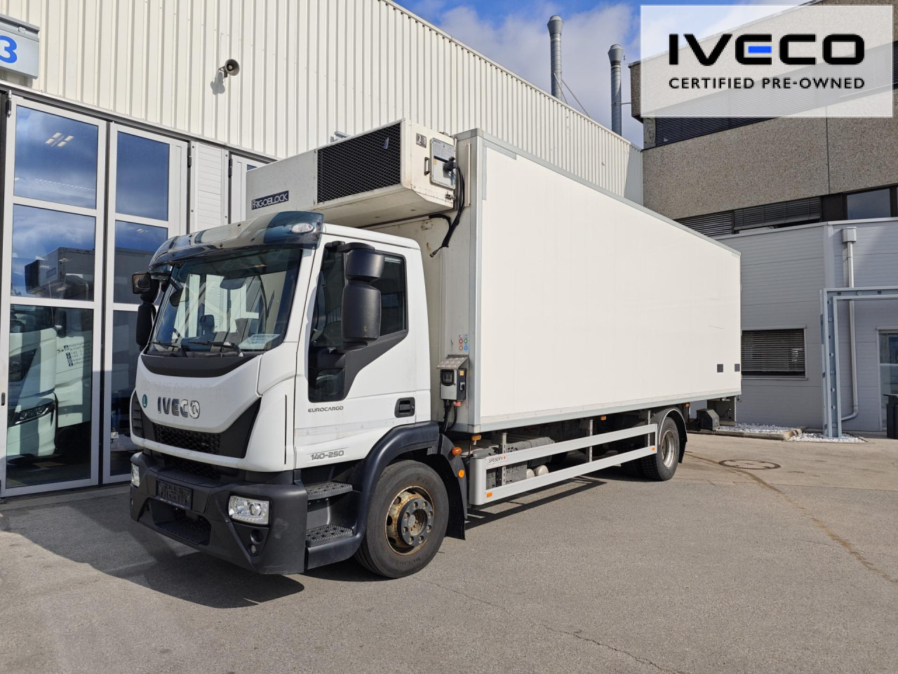 IVECO Iveco 140E25 2 Zonen-Figoblock - Refrigeraattori kuorma-auto: kuva IVECO Iveco 140E25 2 Zonen-Figoblock - Refrigeraattori kuorma-auto IVECO Iveco 140E25 2 Zonen-Figoblock - Refrigeraattori kuorma-auto: kuva IVECO Iveco 140E25 2 Zonen-Figoblock - Refrigeraattori kuorma-auto