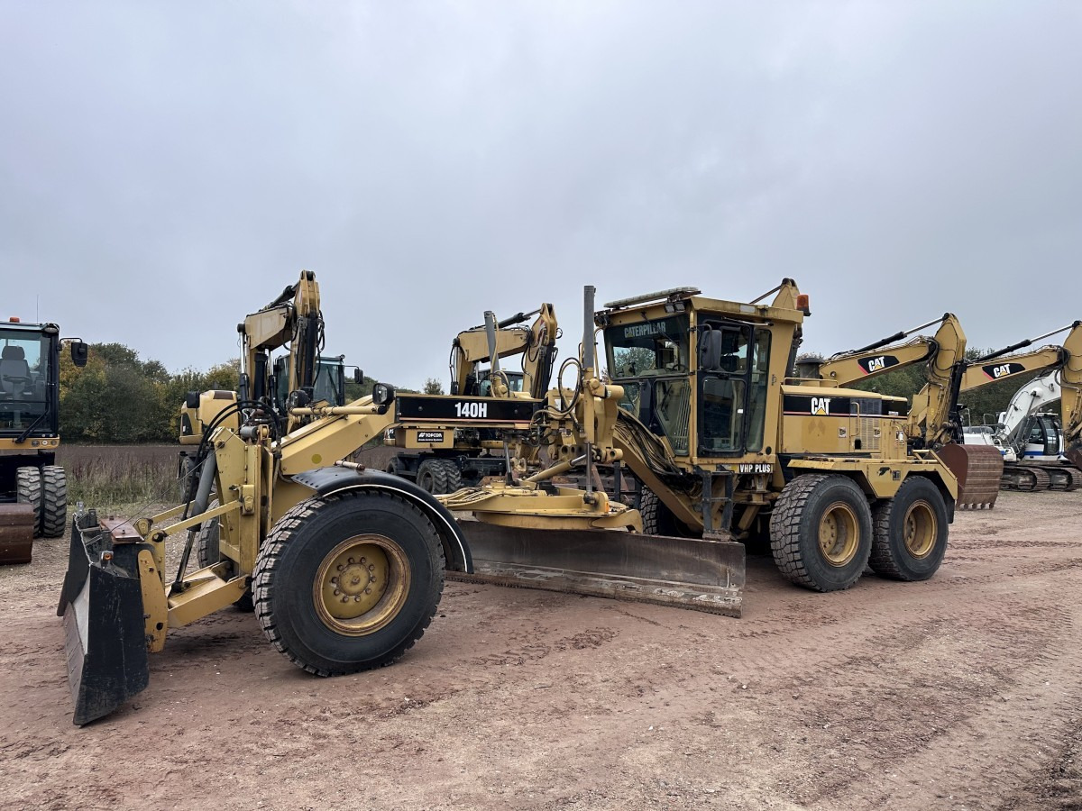 CATERPILLAR 140 H CE original German machine ready for work! - Tiehöylä: kuva CATERPILLAR 140 H CE original German machine ready for work! - Tiehöylä CATERPILLAR 140 H CE original German machine ready for work! - Tiehöylä: kuva CATERPILLAR 140 H CE original German machine ready for work! - Tiehöylä