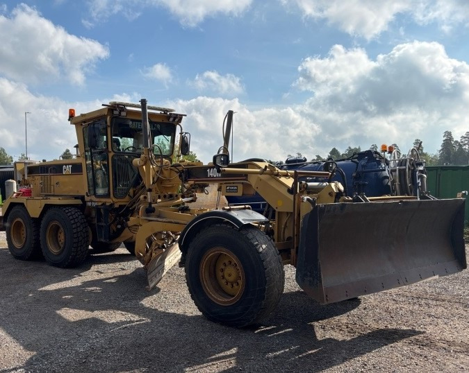 CATERPILLAR 140 H CE original German machine ready for work! - Tiehöylä: kuva CATERPILLAR 140 H CE original German machine ready for work! - Tiehöylä CATERPILLAR 140 H CE original German machine ready for work! - Tiehöylä: kuva CATERPILLAR 140 H CE original German machine ready for work! - Tiehöylä