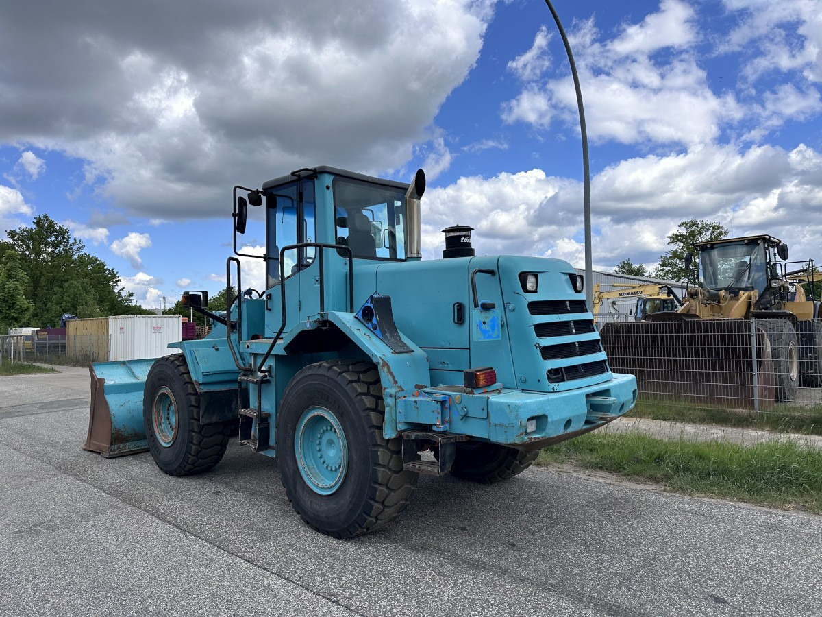 FIAT-HITACHI W 170 Cummins 6 Cyl. Turbo Deutsche Maschine ! - Pyöräkuormaaja: kuva FIAT-HITACHI W 170 Cummins 6 Cyl. Turbo Deutsche Maschine ! - Pyöräkuormaaja FIAT-HITACHI W 170 Cummins 6 Cyl. Turbo Deutsche Maschine ! - Pyöräkuormaaja: kuva FIAT-HITACHI W 170 Cummins 6 Cyl. Turbo Deutsche Maschine ! - Pyöräkuormaaja