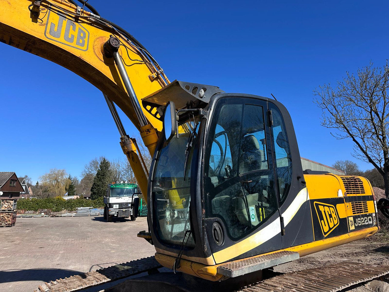 JCB JS 220 LC ISUZU Turbo 175 Hp Rototilt Klima - Telakaivukone: kuva JCB JS 220 LC ISUZU Turbo 175 Hp Rototilt Klima - Telakaivukone JCB JS 220 LC ISUZU Turbo 175 Hp Rototilt Klima - Telakaivukone: kuva JCB JS 220 LC ISUZU Turbo 175 Hp Rototilt Klima - Telakaivukone