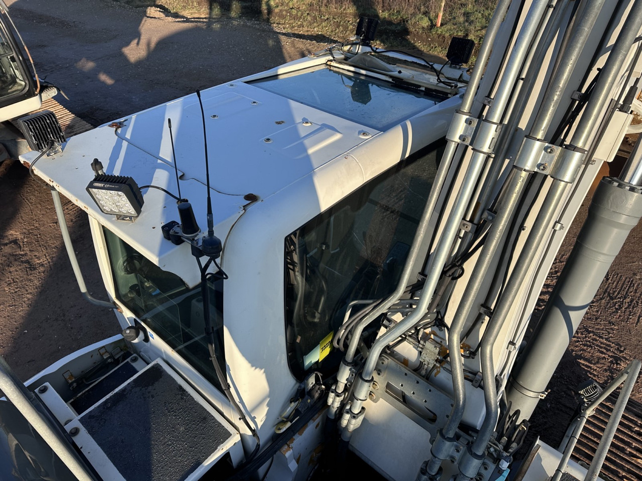 LIEBHERR R 924 LC Top Zustand !!! Kein 914- 916- 920- 926 - Telakaivukone: kuva LIEBHERR R 924 LC Top Zustand !!! Kein 914- 916- 920- 926 - Telakaivukone LIEBHERR R 924 LC Top Zustand !!! Kein 914- 916- 920- 926 - Telakaivukone: kuva LIEBHERR R 924 LC Top Zustand !!! Kein 914- 916- 920- 926 - Telakaivukone
