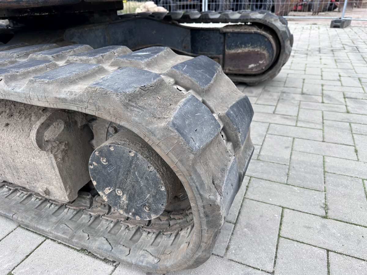 Minikuormaaja YANMAR Vio 75 Top Zustand German machine ! ! !: kuva Minikuormaaja YANMAR Vio 75 Top Zustand German machine ! ! !