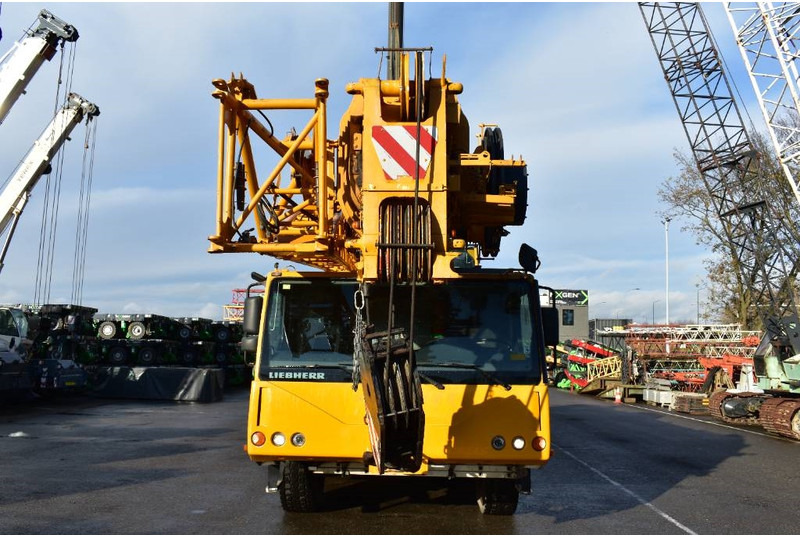 Liebherr LTM 1100-5.1 - Kaikki maastonosturi: kuva Liebherr LTM 1100-5.1 - Kaikki maastonosturi Liebherr LTM 1100-5.1 - Kaikki maastonosturi: kuva Liebherr LTM 1100-5.1 - Kaikki maastonosturi