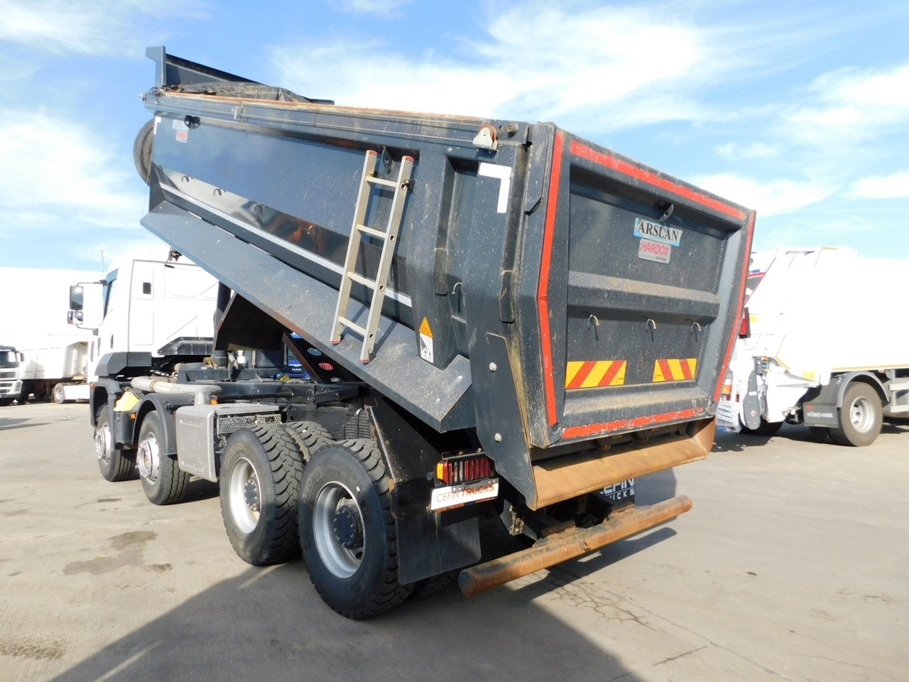 Ford 4142d 8x4 dcab e6 eco 16s 2600 amt - Kippiauto kuorma-auto: kuva Ford 4142d 8x4 dcab e6 eco 16s 2600 amt - Kippiauto kuorma-auto Ford 4142d 8x4 dcab e6 eco 16s 2600 amt - Kippiauto kuorma-auto: kuva Ford 4142d 8x4 dcab e6 eco 16s 2600 amt - Kippiauto kuorma-auto