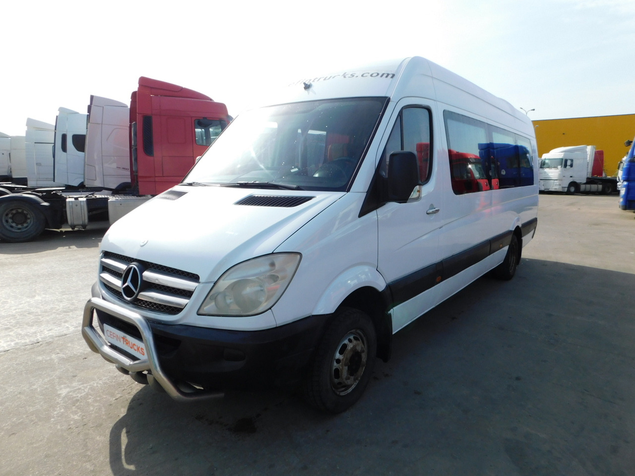 Mercedes Sprinter 515cdi - Minibussi, Pikkubussi: kuva Mercedes Sprinter 515cdi - Minibussi, Pikkubussi Mercedes Sprinter 515cdi - Minibussi, Pikkubussi: kuva Mercedes Sprinter 515cdi - Minibussi, Pikkubussi