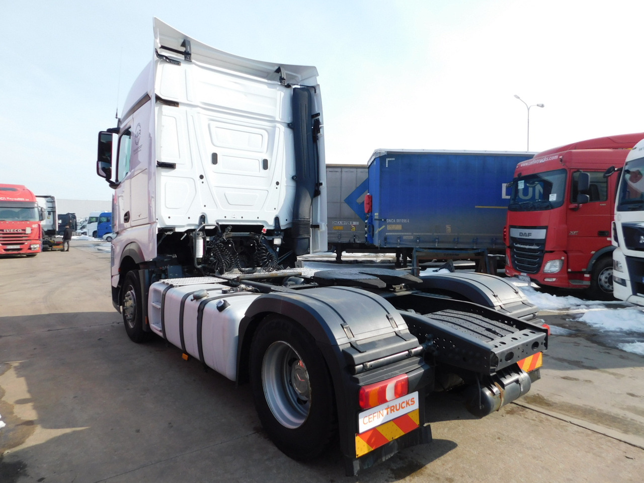 Mercedes Actros 1845 - Vetopöytäauto: kuva Mercedes Actros 1845 - Vetopöytäauto Mercedes Actros 1845 - Vetopöytäauto: kuva Mercedes Actros 1845 - Vetopöytäauto