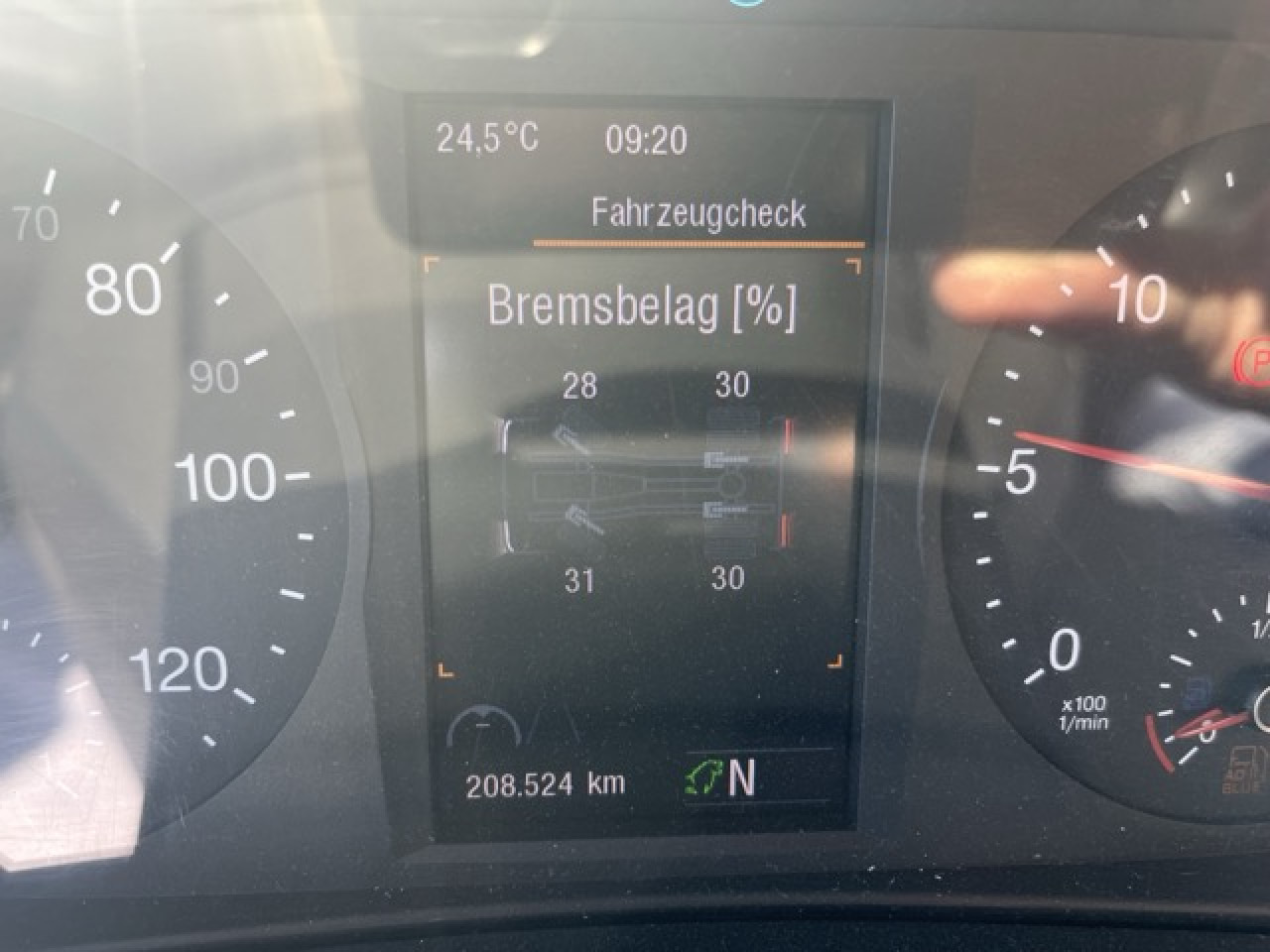 MAN TGL 12.250 4x2 BL Euro6 Klima AHK Luftfeder - Jakeluauto: kuva MAN TGL 12.250 4x2 BL Euro6 Klima AHK Luftfeder - Jakeluauto MAN TGL 12.250 4x2 BL Euro6 Klima AHK Luftfeder - Jakeluauto: kuva MAN TGL 12.250 4x2 BL Euro6 Klima AHK Luftfeder - Jakeluauto
