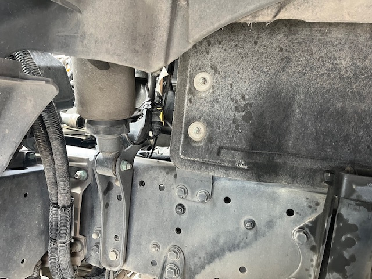 MAN 18.510 4x2 BL SA Kompressor - Kippyhdraulik - ADR - Vetopöytäauto: kuva MAN 18.510 4x2 BL SA Kompressor - Kippyhdraulik - ADR - Vetopöytäauto MAN 18.510 4x2 BL SA Kompressor - Kippyhdraulik - ADR - Vetopöytäauto: kuva MAN 18.510 4x2 BL SA Kompressor - Kippyhdraulik - ADR - Vetopöytäauto