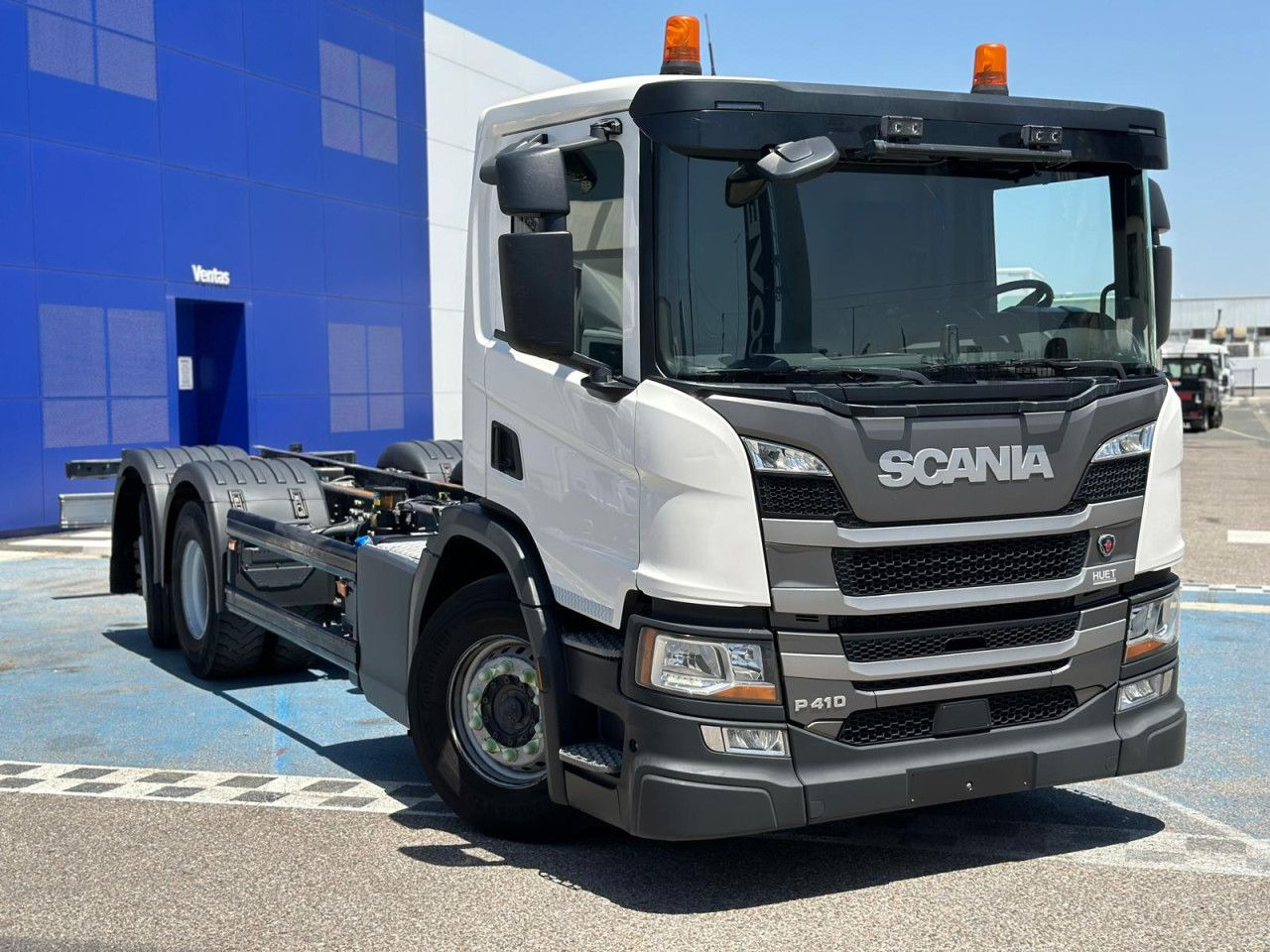 Scania P 410 - Vetopöytäauto: kuva Scania P 410 - Vetopöytäauto Scania P 410 - Vetopöytäauto: kuva Scania P 410 - Vetopöytäauto