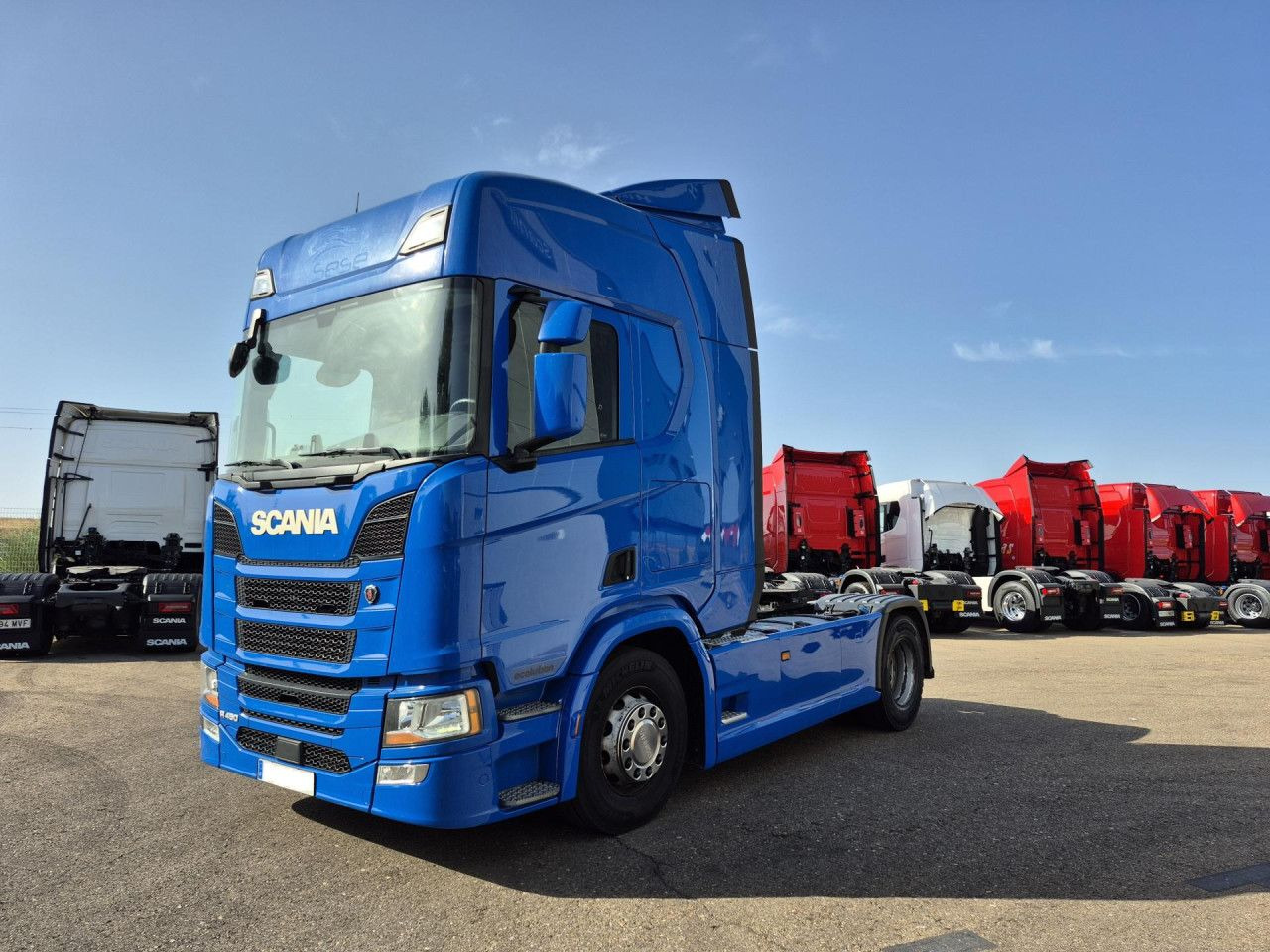 Scania R 450 - Vetopöytäauto: kuva Scania R 450 - Vetopöytäauto Scania R 450 - Vetopöytäauto: kuva Scania R 450 - Vetopöytäauto