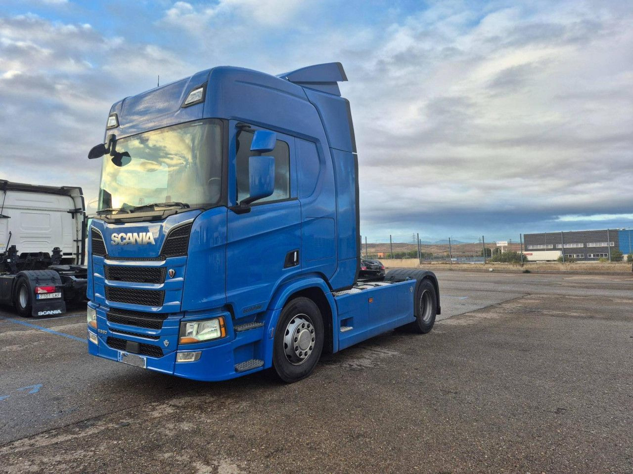 Scania R 580 - Vetopöytäauto: kuva Scania R 580 - Vetopöytäauto Scania R 580 - Vetopöytäauto: kuva Scania R 580 - Vetopöytäauto