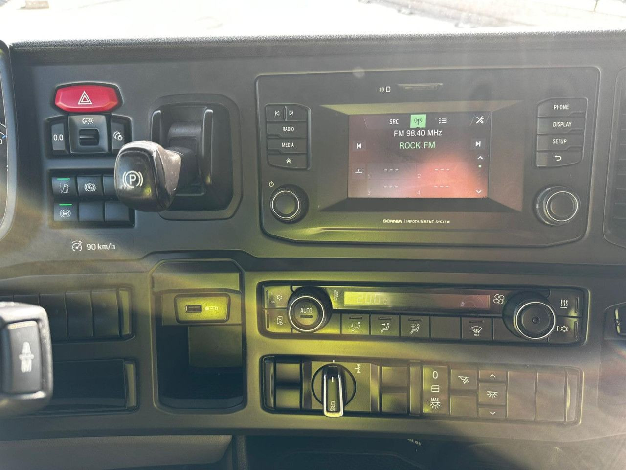 Scania S 450 - Vetopöytäauto: kuva Scania S 450 - Vetopöytäauto Scania S 450 - Vetopöytäauto: kuva Scania S 450 - Vetopöytäauto