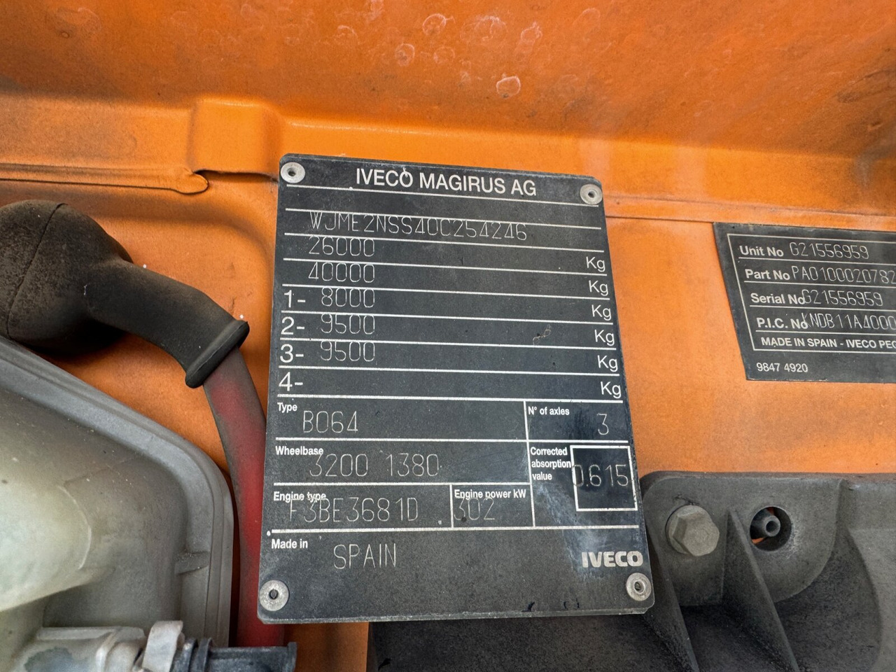 AD260T41 6x4 AD260T41 6x4, EEV - Kuorma-auto alusta: kuva  AD260T41 6x4 AD260T41 6x4, EEV - Kuorma-auto alusta AD260T41 6x4 AD260T41 6x4, EEV - Kuorma-auto alusta: kuva  AD260T41 6x4 AD260T41 6x4, EEV - Kuorma-auto alusta