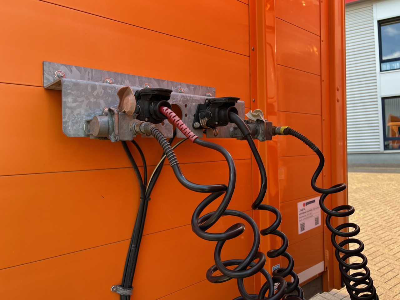 Ackermann PS-F 5.3/13.5 EZG SPS PS-F 5.3/13.5 EZG SPS, Edscha-Verdeck, Lenkachse - Pressukapellipuoliperävaunu: kuva Ackermann PS-F 5.3/13.5 EZG SPS PS-F 5.3/13.5 EZG SPS, Edscha-Verdeck, Lenkachse - Pressukapellipuoliperävaunu Ackermann PS-F 5.3/13.5 EZG SPS PS-F 5.3/13.5 EZG SPS, Edscha-Verdeck, Lenkachse - Pressukapellipuoliperävaunu: kuva Ackermann PS-F 5.3/13.5 EZG SPS PS-F 5.3/13.5 EZG SPS, Edscha-Verdeck, Lenkachse - Pressukapellipuoliperävaunu