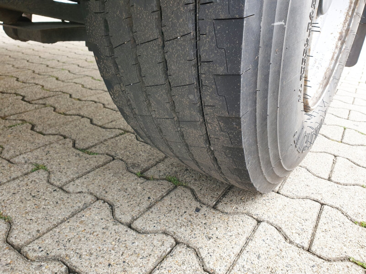 DA3, 2-Achs Anhänger DA3, 2-Achs Anhänger - Pressukapelliperävaunu: kuva DA3, 2-Achs Anhänger DA3, 2-Achs Anhänger - Pressukapelliperävaunu DA3, 2-Achs Anhänger DA3, 2-Achs Anhänger - Pressukapelliperävaunu: kuva DA3, 2-Achs Anhänger DA3, 2-Achs Anhänger - Pressukapelliperävaunu