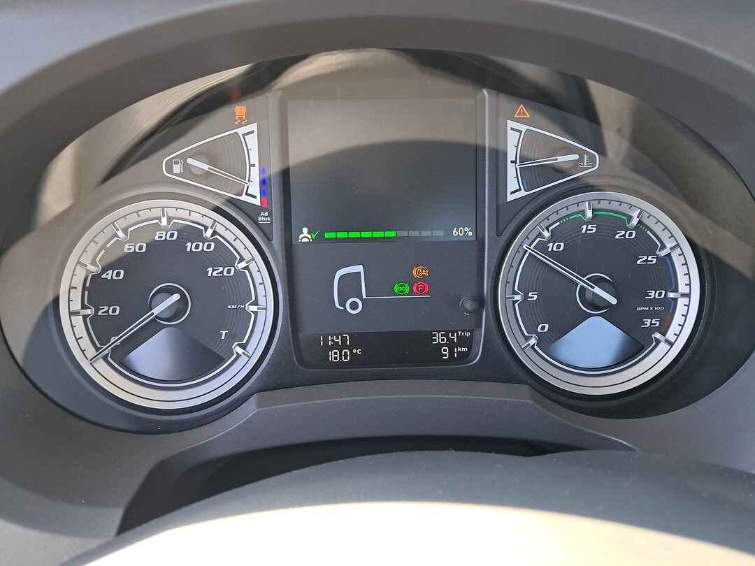 DAF LF 290 FA 4x2 LF 290 FA 4x2, Nebenantrieb, Navi, Abrollanlage HYVA T12-45 - Koukkulava kuorma-auto: kuva DAF LF 290 FA 4x2 LF 290 FA 4x2, Nebenantrieb, Navi, Abrollanlage HYVA T12-45 - Koukkulava kuorma-auto DAF LF 290 FA 4x2 LF 290 FA 4x2, Nebenantrieb, Navi, Abrollanlage HYVA T12-45 - Koukkulava kuorma-auto: kuva DAF LF 290 FA 4x2 LF 290 FA 4x2, Nebenantrieb, Navi, Abrollanlage HYVA T12-45 - Koukkulava kuorma-auto