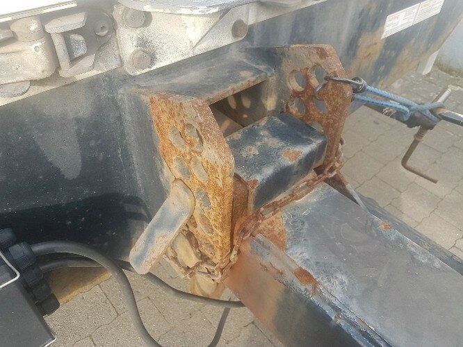 EAL-TA-P 10,5 TANDEM Müller EAL-TA-P 10,5 Tandempritsche - Pressukapelliperävaunu: kuva EAL-TA-P 10,5 TANDEM Müller EAL-TA-P 10,5 Tandempritsche - Pressukapelliperävaunu EAL-TA-P 10,5 TANDEM Müller EAL-TA-P 10,5 Tandempritsche - Pressukapelliperävaunu: kuva EAL-TA-P 10,5 TANDEM Müller EAL-TA-P 10,5 Tandempritsche - Pressukapelliperävaunu