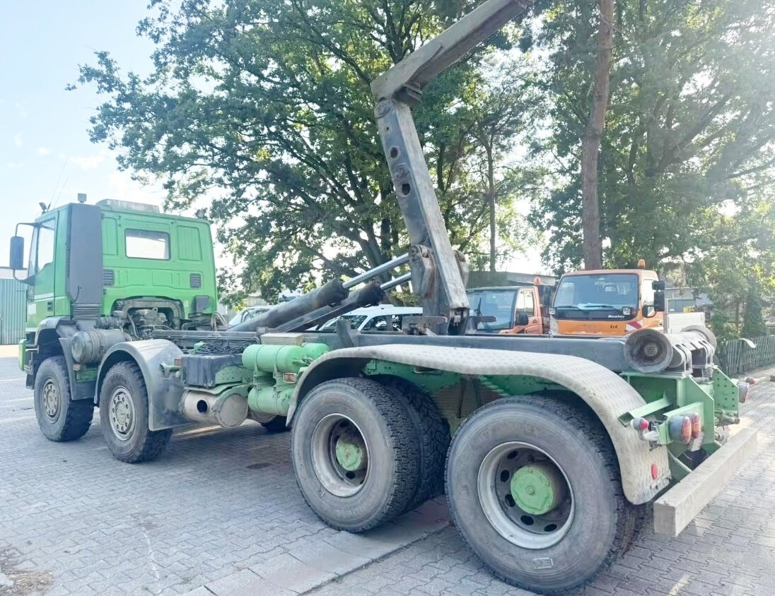 Euro Tech 410EH42 8x8 Euro Tech 410EH42 8x8, Abrollkipper - Koukkulava kuorma-auto: kuva  Euro Tech 410EH42 8x8 Euro Tech 410EH42 8x8, Abrollkipper - Koukkulava kuorma-auto Euro Tech 410EH42 8x8 Euro Tech 410EH42 8x8, Abrollkipper - Koukkulava kuorma-auto: kuva  Euro Tech 410EH42 8x8 Euro Tech 410EH42 8x8, Abrollkipper - Koukkulava kuorma-auto