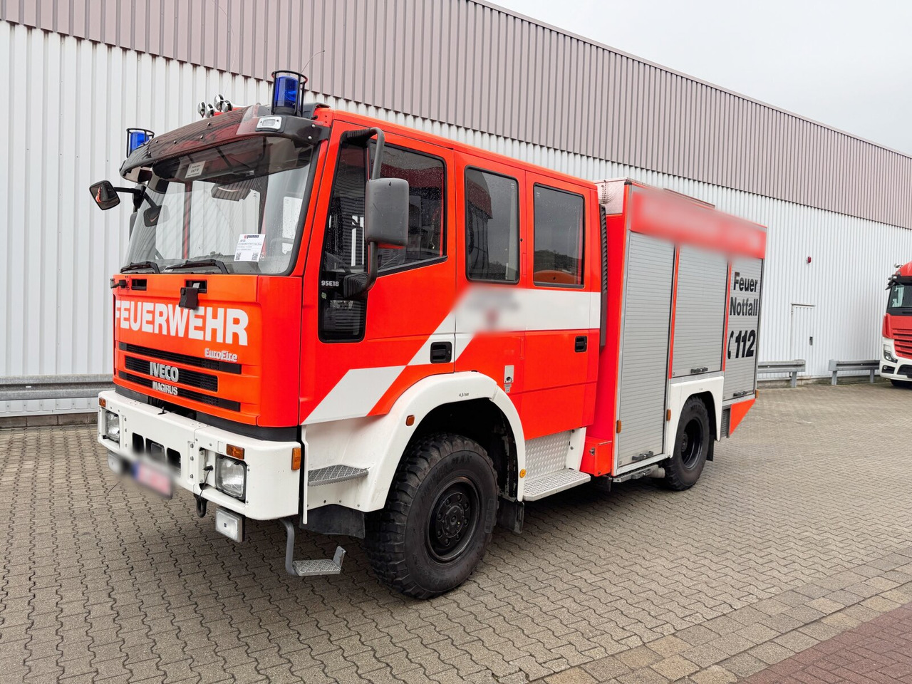 FF 95 E 18 4x4 Doka, LF 8/6 FF 95 E 18 4x4 Doka, Euro Fire, LF 8/6 Feuerwehr - Ambulanssi: kuva FF 95 E 18 4x4 Doka, LF 8/6 FF 95 E 18 4x4 Doka, Euro Fire, LF 8/6 Feuerwehr - Ambulanssi FF 95 E 18 4x4 Doka, LF 8/6 FF 95 E 18 4x4 Doka, Euro Fire, LF 8/6 Feuerwehr - Ambulanssi: kuva FF 95 E 18 4x4 Doka, LF 8/6 FF 95 E 18 4x4 Doka, Euro Fire, LF 8/6 Feuerwehr - Ambulanssi