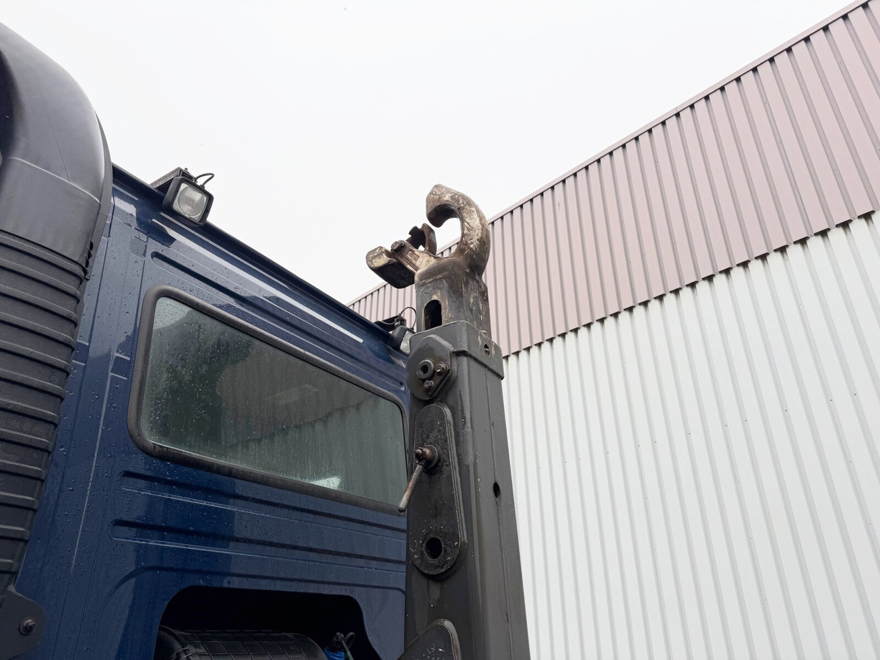 FM 410 6x2 FM 410 6x2, Lenk-/Liftachse, Motorabtrieb - Koukkulava kuorma-auto: kuva FM 410 6x2 FM 410 6x2, Lenk-/Liftachse, Motorabtrieb - Koukkulava kuorma-auto FM 410 6x2 FM 410 6x2, Lenk-/Liftachse, Motorabtrieb - Koukkulava kuorma-auto: kuva FM 410 6x2 FM 410 6x2, Lenk-/Liftachse, Motorabtrieb - Koukkulava kuorma-auto