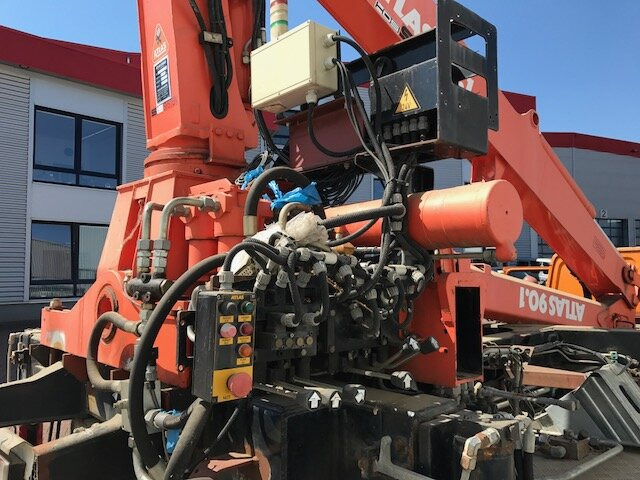 GINAF GINC 3030 GINAF GINC 3030 mit Heckkran Atlas AK 90.1 HDS - Kuorma-auto alusta, Nosturiauto: kuva GINAF GINC 3030 GINAF GINC 3030 mit Heckkran Atlas AK 90.1 HDS - Kuorma-auto alusta, Nosturiauto GINAF GINC 3030 GINAF GINC 3030 mit Heckkran Atlas AK 90.1 HDS - Kuorma-auto alusta, Nosturiauto: kuva GINAF GINC 3030 GINAF GINC 3030 mit Heckkran Atlas AK 90.1 HDS - Kuorma-auto alusta, Nosturiauto