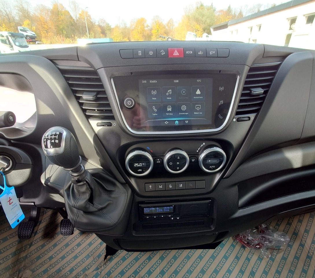 Iveco Daily 72C18H/P DK 4x2 Daily 72C18H/P DK 4x2, Nebenantrieb - Kuorma-auto alusta: kuva Iveco Daily 72C18H/P DK 4x2 Daily 72C18H/P DK 4x2, Nebenantrieb - Kuorma-auto alusta Iveco Daily 72C18H/P DK 4x2 Daily 72C18H/P DK 4x2, Nebenantrieb - Kuorma-auto alusta: kuva Iveco Daily 72C18H/P DK 4x2 Daily 72C18H/P DK 4x2, Nebenantrieb - Kuorma-auto alusta