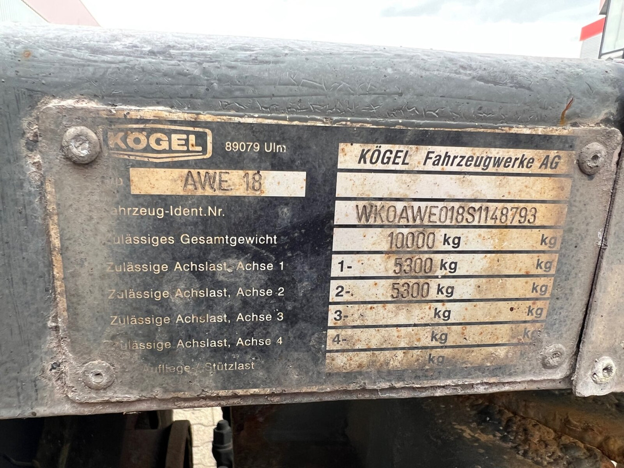 Kögel AWE 18 AWE 18, Ex-Fahrschule - Alusta perävaunu: kuva Kögel AWE 18 AWE 18, Ex-Fahrschule - Alusta perävaunu Kögel AWE 18 AWE 18, Ex-Fahrschule - Alusta perävaunu: kuva Kögel AWE 18 AWE 18, Ex-Fahrschule - Alusta perävaunu