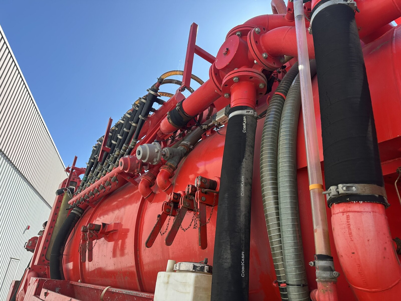 Mercedes-Benz Actros 3246 L 8x2 Actros 3246 L 8x2, Hellmers Saug- und Spülwagen ca. 15m³ - Kuorma-auto: kuva Mercedes-Benz Actros 3246 L 8x2 Actros 3246 L 8x2, Hellmers Saug- und Spülwagen ca. 15m³ - Kuorma-auto Mercedes-Benz Actros 3246 L 8x2 Actros 3246 L 8x2, Hellmers Saug- und Spülwagen ca. 15m³ - Kuorma-auto: kuva Mercedes-Benz Actros 3246 L 8x2 Actros 3246 L 8x2, Hellmers Saug- und Spülwagen ca. 15m³ - Kuorma-auto