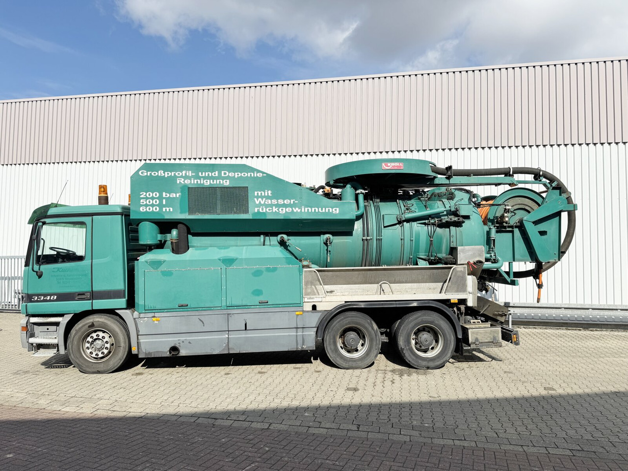 Mercedes-Benz Actros 3348 6x4 Actros 3348 6x4, V8, Kroll Saug-/Spülwagen ca. 14m³, Wasserrückgewinnung, Funk - Kuorma-auto: kuva Mercedes-Benz Actros 3348 6x4 Actros 3348 6x4, V8, Kroll Saug-/Spülwagen ca. 14m³, Wasserrückgewinnung, Funk - Kuorma-auto Mercedes-Benz Actros 3348 6x4 Actros 3348 6x4, V8, Kroll Saug-/Spülwagen ca. 14m³, Wasserrückgewinnung, Funk - Kuorma-auto: kuva Mercedes-Benz Actros 3348 6x4 Actros 3348 6x4, V8, Kroll Saug-/Spülwagen ca. 14m³, Wasserrückgewinnung, Funk - Kuorma-auto