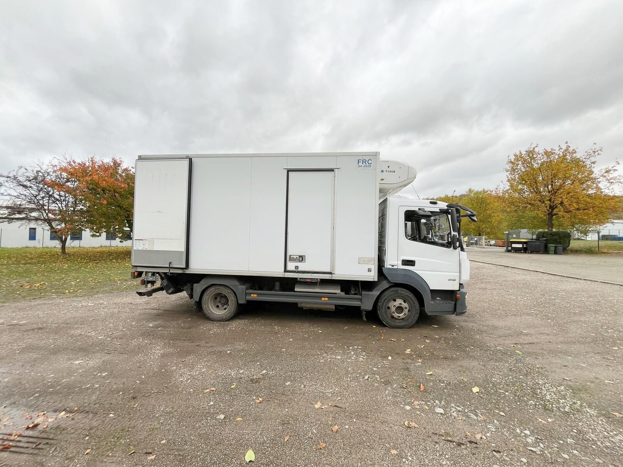 Mercedes-Benz Atego 816 4x2 Atego 816 4x2, Kühlkoffer, Trennwand, ThermoKing, LBW Sörensen - Kuorma-auto: kuva Mercedes-Benz Atego 816 4x2 Atego 816 4x2, Kühlkoffer, Trennwand, ThermoKing, LBW Sörensen - Kuorma-auto Mercedes-Benz Atego 816 4x2 Atego 816 4x2, Kühlkoffer, Trennwand, ThermoKing, LBW Sörensen - Kuorma-auto: kuva Mercedes-Benz Atego 816 4x2 Atego 816 4x2, Kühlkoffer, Trennwand, ThermoKing, LBW Sörensen - Kuorma-auto