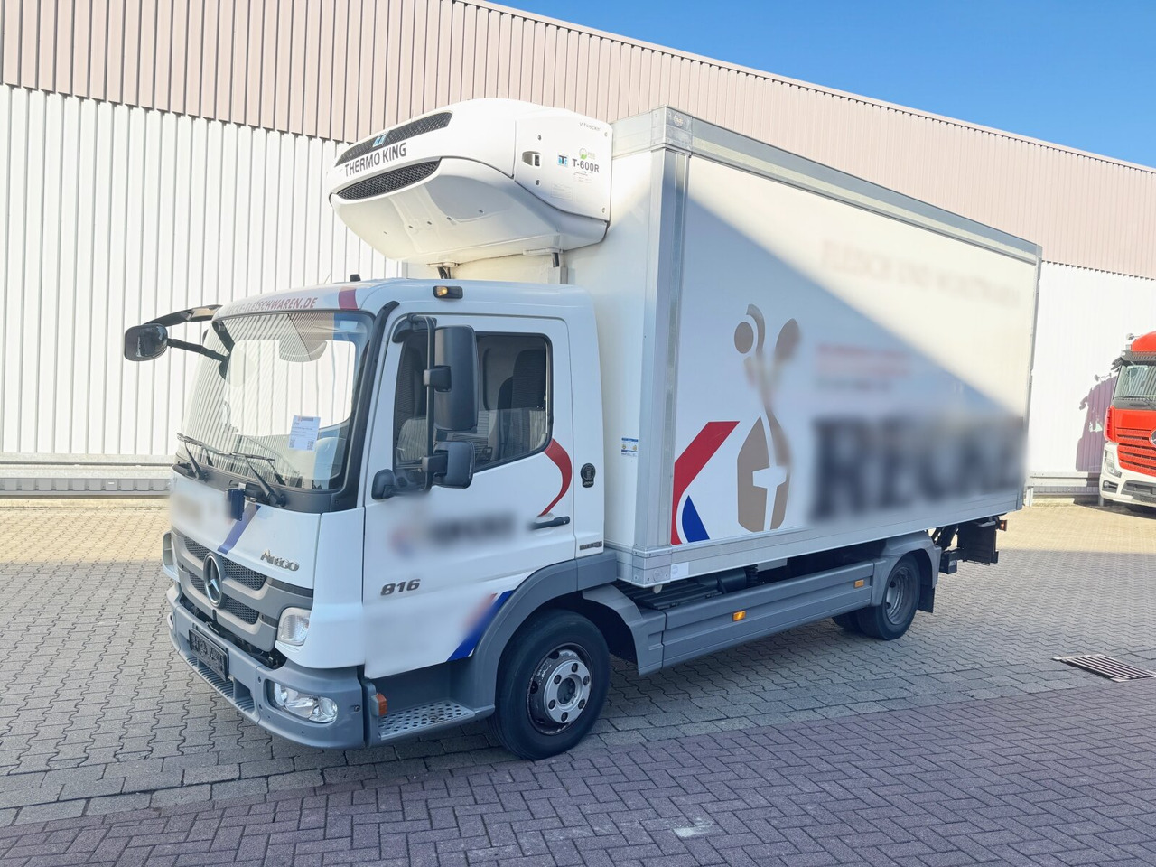 Mercedes-Benz Atego 816 L 4x2 Atego 816 L 4x2, Kühlkoffer, ThermoKing, Trennwand, LBW MBB - Kuorma-auto: kuva Mercedes-Benz Atego 816 L 4x2 Atego 816 L 4x2, Kühlkoffer, ThermoKing, Trennwand, LBW MBB - Kuorma-auto Mercedes-Benz Atego 816 L 4x2 Atego 816 L 4x2, Kühlkoffer, ThermoKing, Trennwand, LBW MBB - Kuorma-auto: kuva Mercedes-Benz Atego 816 L 4x2 Atego 816 L 4x2, Kühlkoffer, ThermoKing, Trennwand, LBW MBB - Kuorma-auto