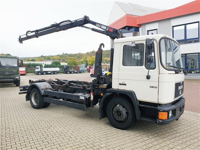 MAN 14.152 F 4x2 BB 14.152 F 4x2 BB mit Kran Hiab 060-2 - Koukkulava kuorma-auto, Nosturiauto: kuva MAN 14.152 F 4x2 BB 14.152 F 4x2 BB mit Kran Hiab 060-2 - Koukkulava kuorma-auto, Nosturiauto MAN 14.152 F 4x2 BB 14.152 F 4x2 BB mit Kran Hiab 060-2 - Koukkulava kuorma-auto, Nosturiauto: kuva MAN 14.152 F 4x2 BB 14.152 F 4x2 BB mit Kran Hiab 060-2 - Koukkulava kuorma-auto, Nosturiauto