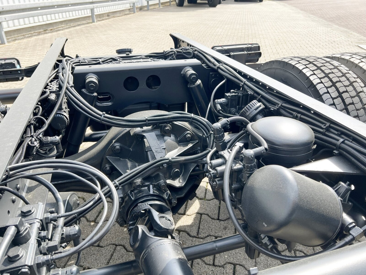 MAN TGL 12.210 4X2 BL TGL 12.210 4X2 BL - Kuorma-auto alusta: kuva MAN TGL 12.210 4X2 BL TGL 12.210 4X2 BL - Kuorma-auto alusta MAN TGL 12.210 4X2 BL TGL 12.210 4X2 BL - Kuorma-auto alusta: kuva MAN TGL 12.210 4X2 BL TGL 12.210 4X2 BL - Kuorma-auto alusta