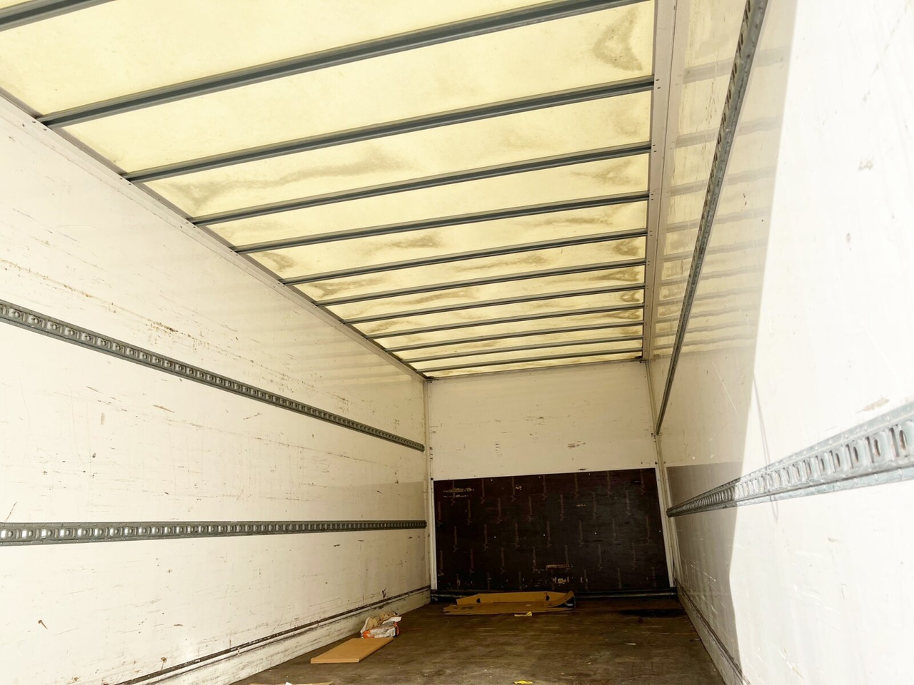 Umpikori kuorma-auto MAN TGL 12.220 4X2 BL TGL 12.220 4X2 BL mit Dhollandia LBW: kuva Umpikori kuorma-auto MAN TGL 12.220 4X2 BL TGL 12.220 4X2 BL mit Dhollandia LBW