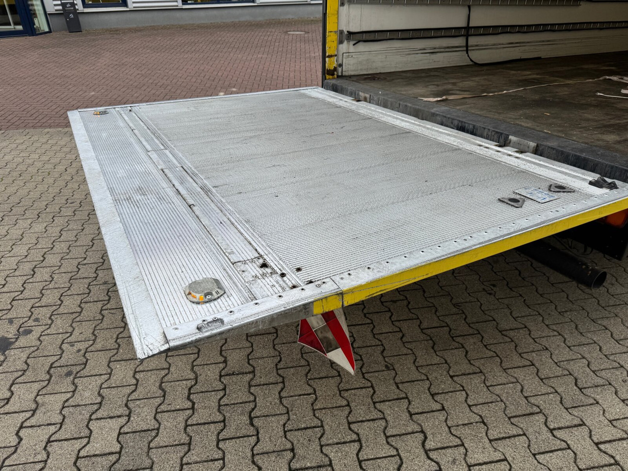 MAN TGL 8.150 4x2 BB TGL 8.150 4x2 BB mit LBW BÄR - Umpikori kuorma-auto: kuva MAN TGL 8.150 4x2 BB TGL 8.150 4x2 BB mit LBW BÄR - Umpikori kuorma-auto MAN TGL 8.150 4x2 BB TGL 8.150 4x2 BB mit LBW BÄR - Umpikori kuorma-auto: kuva MAN TGL 8.150 4x2 BB TGL 8.150 4x2 BB mit LBW BÄR - Umpikori kuorma-auto