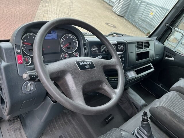 MAN TGL 8.180 4x2 BL TGL 8.180 4x2 BL mit MBB LBW - Umpikori kuorma-auto: kuva MAN TGL 8.180 4x2 BL TGL 8.180 4x2 BL mit MBB LBW - Umpikori kuorma-auto MAN TGL 8.180 4x2 BL TGL 8.180 4x2 BL mit MBB LBW - Umpikori kuorma-auto: kuva MAN TGL 8.180 4x2 BL TGL 8.180 4x2 BL mit MBB LBW - Umpikori kuorma-auto