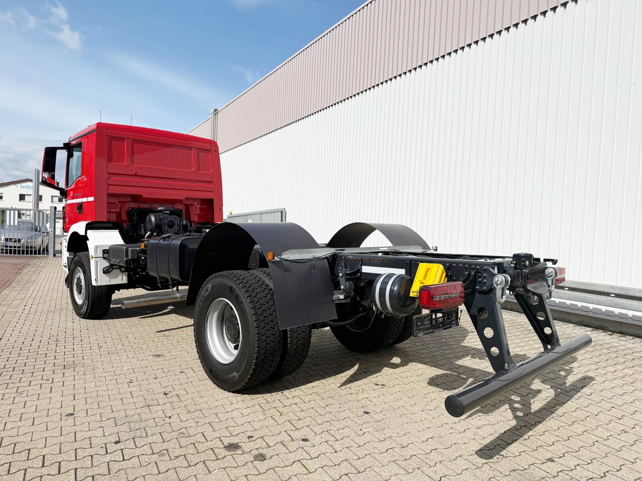 Leasing MAN TGM 18.320 4x4 BB CH TGM 18.320 4x4 BB CH MAN TGM 18.320 4x4 BB CH TGM 18.320 4x4 BB CH: kuva Leasing MAN TGM 18.320 4x4 BB CH TGM 18.320 4x4 BB CH MAN TGM 18.320 4x4 BB CH TGM 18.320 4x4 BB CH