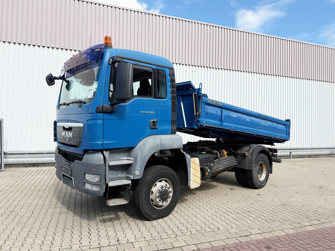 MAN TGS 18.360 4x4 BB TGS 18.360 4x4 BB - Kippiauto kuorma-auto: kuva MAN TGS 18.360 4x4 BB TGS 18.360 4x4 BB - Kippiauto kuorma-auto MAN TGS 18.360 4x4 BB TGS 18.360 4x4 BB - Kippiauto kuorma-auto: kuva MAN TGS 18.360 4x4 BB TGS 18.360 4x4 BB - Kippiauto kuorma-auto