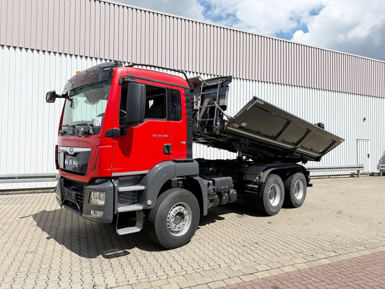 MAN TGS 26.460 6x4 BB TGS 26.460 6x4 BB, Intarder, Bordmatik - Kippiauto kuorma-auto: kuva MAN TGS 26.460 6x4 BB TGS 26.460 6x4 BB, Intarder, Bordmatik - Kippiauto kuorma-auto MAN TGS 26.460 6x4 BB TGS 26.460 6x4 BB, Intarder, Bordmatik - Kippiauto kuorma-auto: kuva MAN TGS 26.460 6x4 BB TGS 26.460 6x4 BB, Intarder, Bordmatik - Kippiauto kuorma-auto