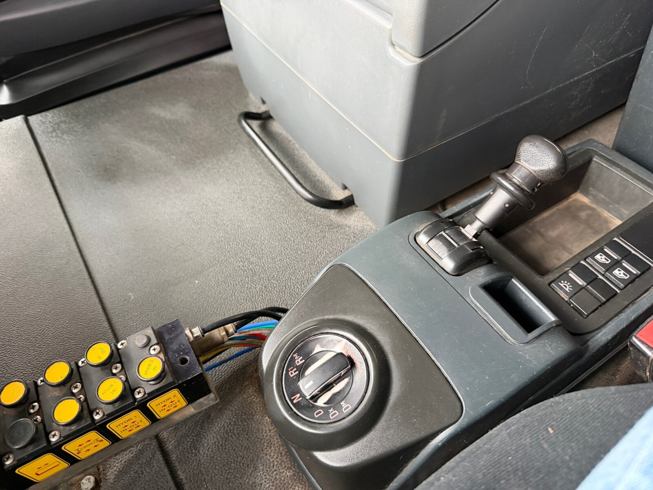 MAN TGS 26.480 6x4 BL TGS 26.480 6x4 BL, Motorabtrieb, Navi, Intarder, Hyva 20.60 S - Koukkulava kuorma-auto: kuva MAN TGS 26.480 6x4 BL TGS 26.480 6x4 BL, Motorabtrieb, Navi, Intarder, Hyva 20.60 S - Koukkulava kuorma-auto MAN TGS 26.480 6x4 BL TGS 26.480 6x4 BL, Motorabtrieb, Navi, Intarder, Hyva 20.60 S - Koukkulava kuorma-auto: kuva MAN TGS 26.480 6x4 BL TGS 26.480 6x4 BL, Motorabtrieb, Navi, Intarder, Hyva 20.60 S - Koukkulava kuorma-auto