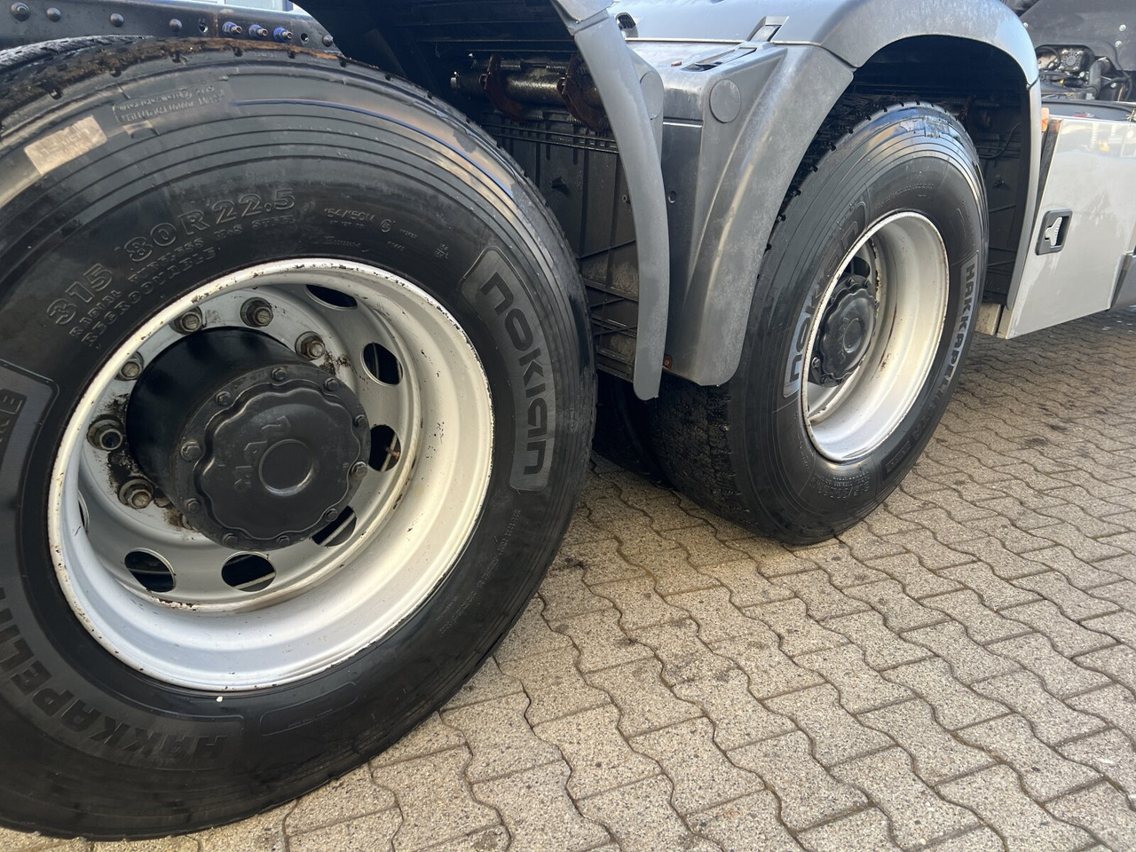 MAN TGS 26.500 6X6 BL TGS 26.500 6X6 BL, Intarder - Koukkulava kuorma-auto: kuva MAN TGS 26.500 6X6 BL TGS 26.500 6X6 BL, Intarder - Koukkulava kuorma-auto MAN TGS 26.500 6X6 BL TGS 26.500 6X6 BL, Intarder - Koukkulava kuorma-auto: kuva MAN TGS 26.500 6X6 BL TGS 26.500 6X6 BL, Intarder - Koukkulava kuorma-auto