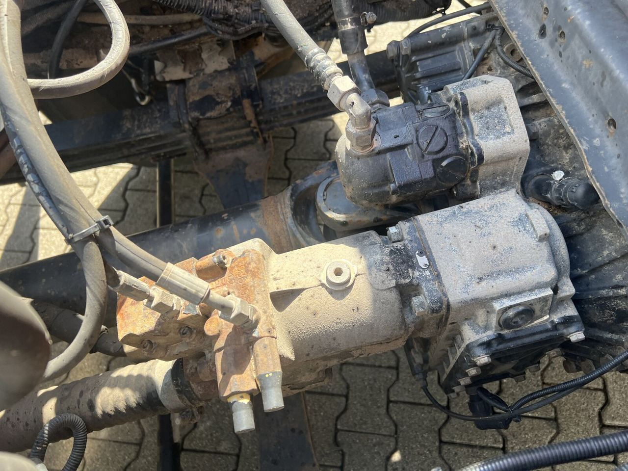 MAN TGS 35.440 8x4 BL TGS 35.440 8x4 BL, Meiller 19.62, Atlas Kran 135.2-A3, Funk - Koukkulava kuorma-auto, Nosturiauto: kuva MAN TGS 35.440 8x4 BL TGS 35.440 8x4 BL, Meiller 19.62, Atlas Kran 135.2-A3, Funk - Koukkulava kuorma-auto, Nosturiauto MAN TGS 35.440 8x4 BL TGS 35.440 8x4 BL, Meiller 19.62, Atlas Kran 135.2-A3, Funk - Koukkulava kuorma-auto, Nosturiauto: kuva MAN TGS 35.440 8x4 BL TGS 35.440 8x4 BL, Meiller 19.62, Atlas Kran 135.2-A3, Funk - Koukkulava kuorma-auto, Nosturiauto