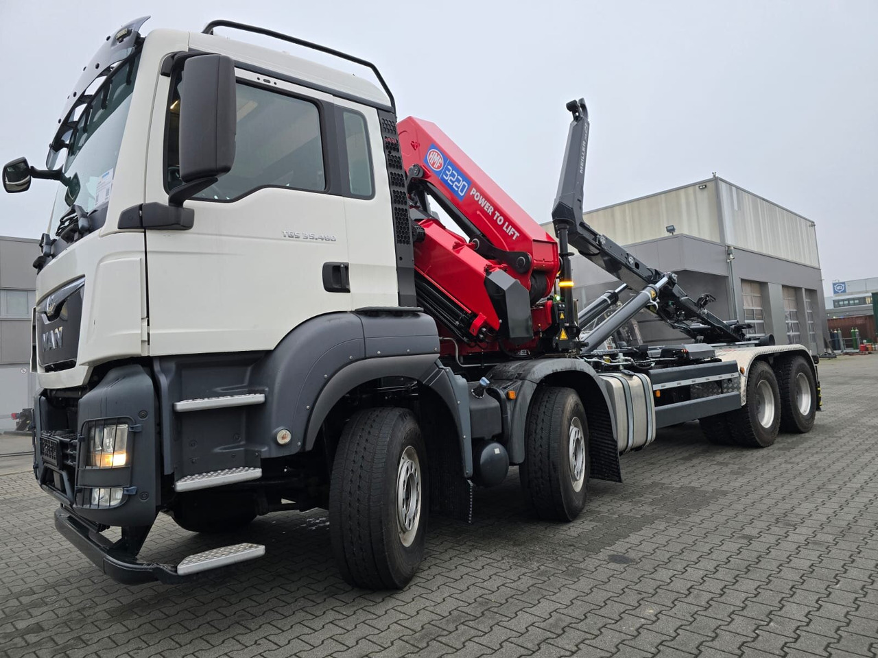 MAN TGS 35.480 8X4 BL TGS 35.480 8X4 BL, Intarder, Kran HMF 3220-K6, 4-fach Abstützung, Funk - Koukkulava kuorma-auto, Nosturiauto: kuva MAN TGS 35.480 8X4 BL TGS 35.480 8X4 BL, Intarder, Kran HMF 3220-K6, 4-fach Abstützung, Funk - Koukkulava kuorma-auto, Nosturiauto MAN TGS 35.480 8X4 BL TGS 35.480 8X4 BL, Intarder, Kran HMF 3220-K6, 4-fach Abstützung, Funk - Koukkulava kuorma-auto, Nosturiauto: kuva MAN TGS 35.480 8X4 BL TGS 35.480 8X4 BL, Intarder, Kran HMF 3220-K6, 4-fach Abstützung, Funk - Koukkulava kuorma-auto, Nosturiauto