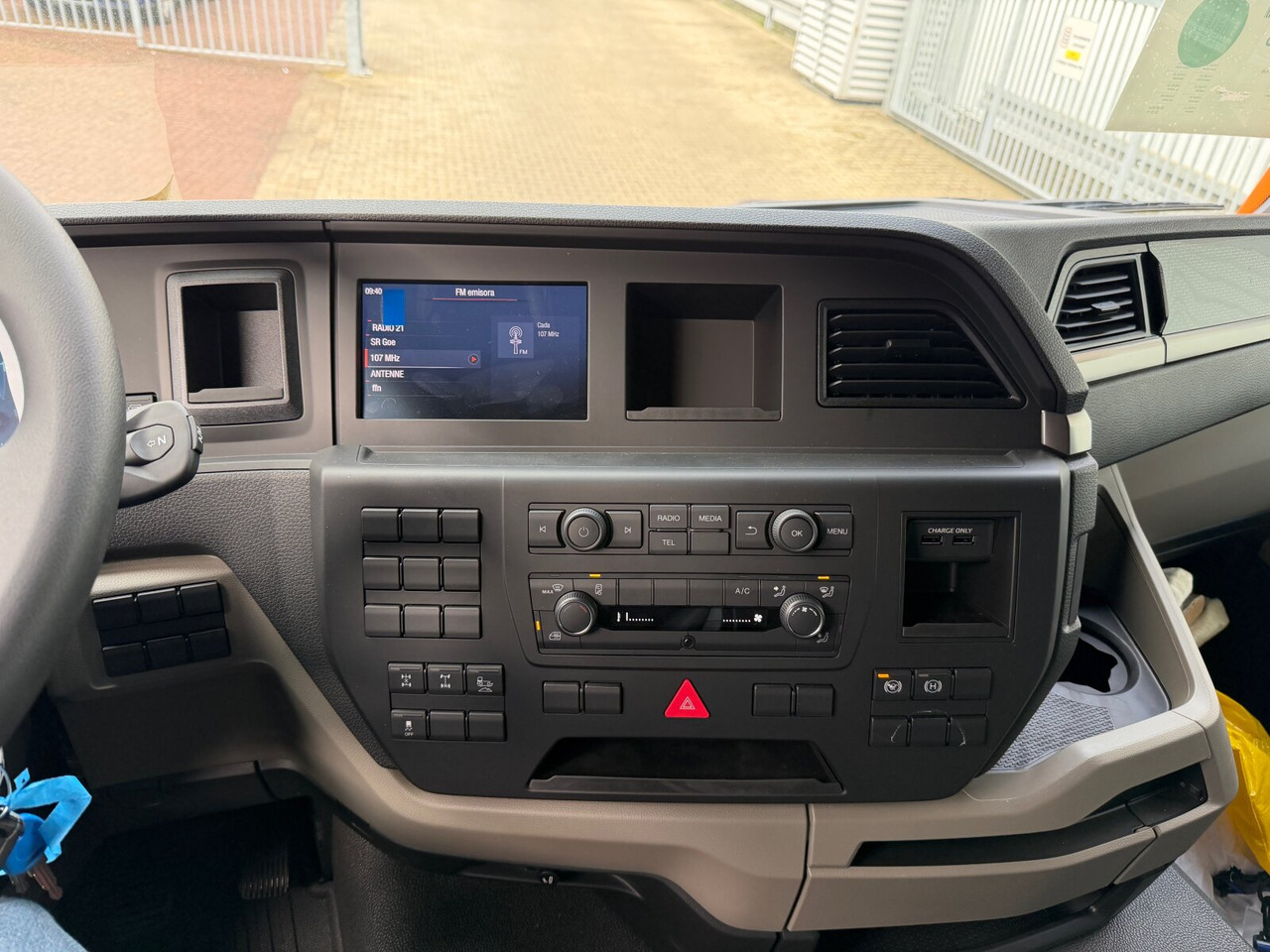 MAN TGS 41.440 8x4 BB CH TGS 41.440 8x4 BB CH, Retarder, MEHRFACH VORHANDEN! - Kuorma-auto alusta: kuva MAN TGS 41.440 8x4 BB CH TGS 41.440 8x4 BB CH, Retarder, MEHRFACH VORHANDEN! - Kuorma-auto alusta MAN TGS 41.440 8x4 BB CH TGS 41.440 8x4 BB CH, Retarder, MEHRFACH VORHANDEN! - Kuorma-auto alusta: kuva MAN TGS 41.440 8x4 BB CH TGS 41.440 8x4 BB CH, Retarder, MEHRFACH VORHANDEN! - Kuorma-auto alusta
