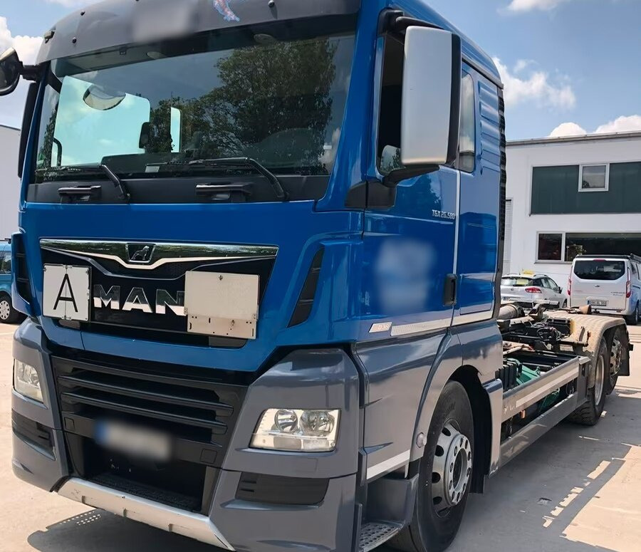 MAN TGX 26.580 6x2-4 BL TGX 26.580 6x2-4 BL, Intarder, Lenk-/Liftachse - Koukkulava kuorma-auto: kuva MAN TGX 26.580 6x2-4 BL TGX 26.580 6x2-4 BL, Intarder, Lenk-/Liftachse - Koukkulava kuorma-auto MAN TGX 26.580 6x2-4 BL TGX 26.580 6x2-4 BL, Intarder, Lenk-/Liftachse - Koukkulava kuorma-auto: kuva MAN TGX 26.580 6x2-4 BL TGX 26.580 6x2-4 BL, Intarder, Lenk-/Liftachse - Koukkulava kuorma-auto