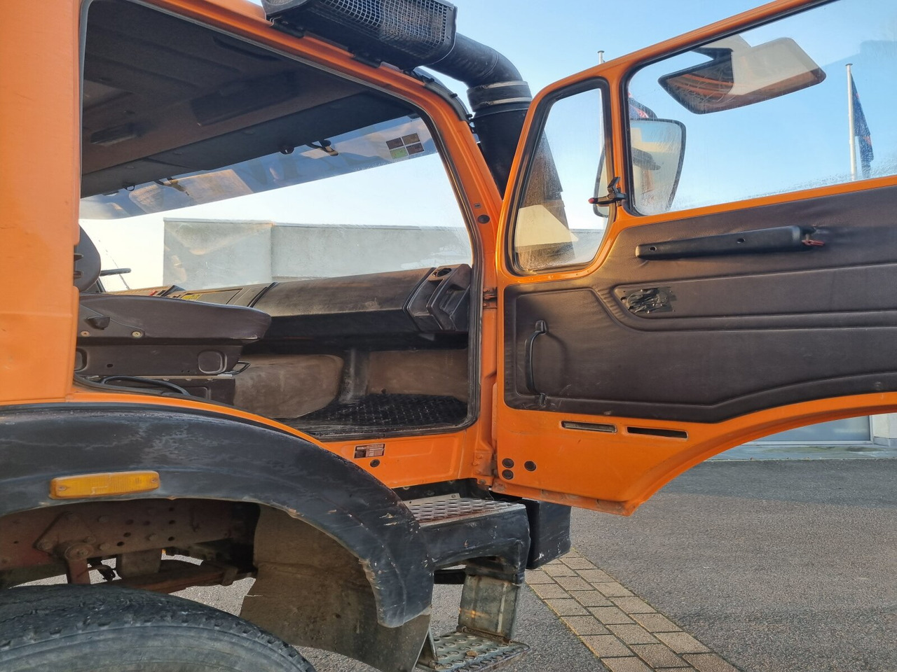 Mercedes-Benz - 2636 AK 6x6 - Kippiauto kuorma-auto: kuva Mercedes-Benz - 2636 AK 6x6 - Kippiauto kuorma-auto Mercedes-Benz - 2636 AK 6x6 - Kippiauto kuorma-auto: kuva Mercedes-Benz - 2636 AK 6x6 - Kippiauto kuorma-auto