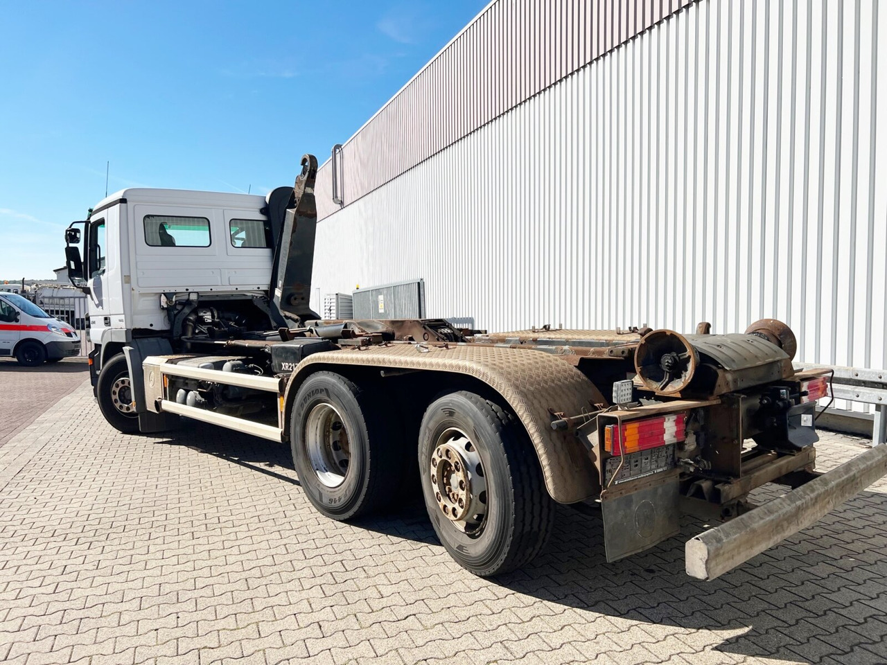 Koukkulava kuorma-auto Mercedes-Benz Actros 2541 L 6x2 Actros 2541 L 6x2/48 Retarder, Lenk-/Liftachse: kuva Koukkulava kuorma-auto Mercedes-Benz Actros 2541 L 6x2 Actros 2541 L 6x2/48 Retarder, Lenk-/Liftachse