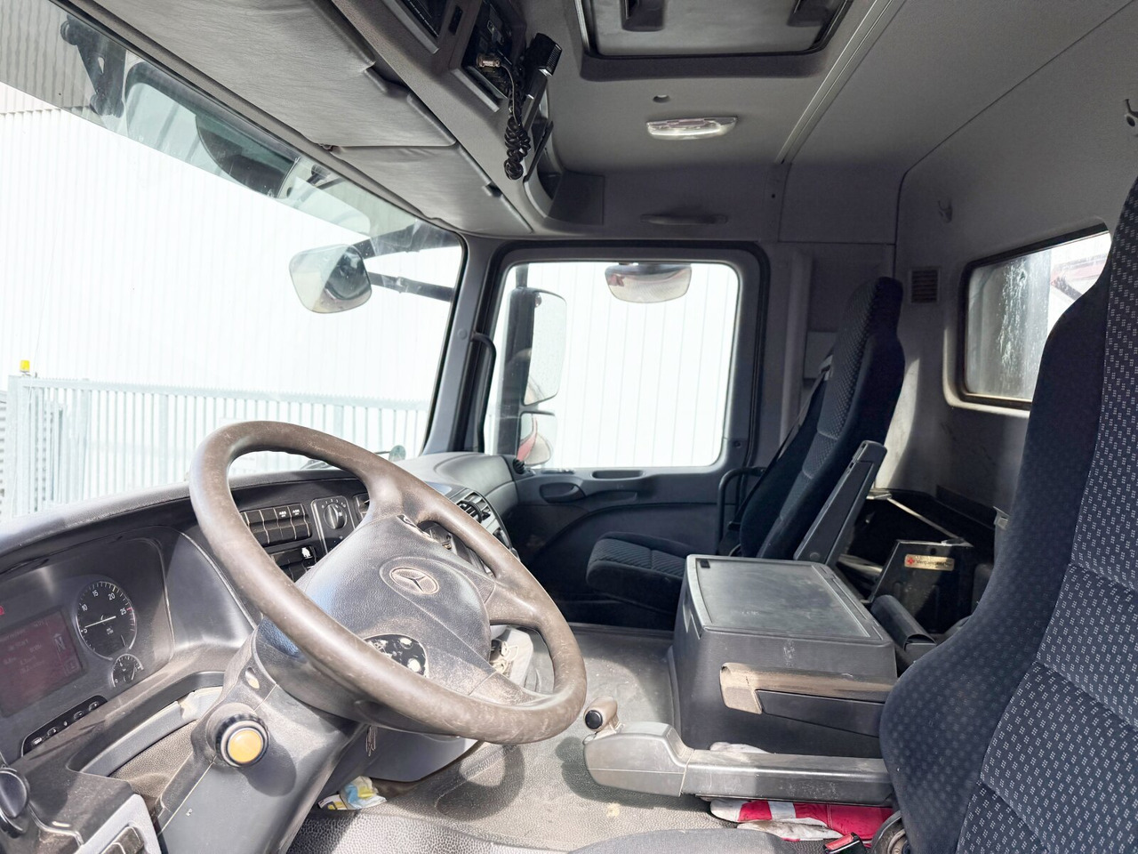 Mercedes-Benz Actros 2646 K 6x4 Actros 2646 K 6x4, Retarder, Bordmatik - Kippiauto kuorma-auto: kuva Mercedes-Benz Actros 2646 K 6x4 Actros 2646 K 6x4, Retarder, Bordmatik - Kippiauto kuorma-auto Mercedes-Benz Actros 2646 K 6x4 Actros 2646 K 6x4, Retarder, Bordmatik - Kippiauto kuorma-auto: kuva Mercedes-Benz Actros 2646 K 6x4 Actros 2646 K 6x4, Retarder, Bordmatik - Kippiauto kuorma-auto